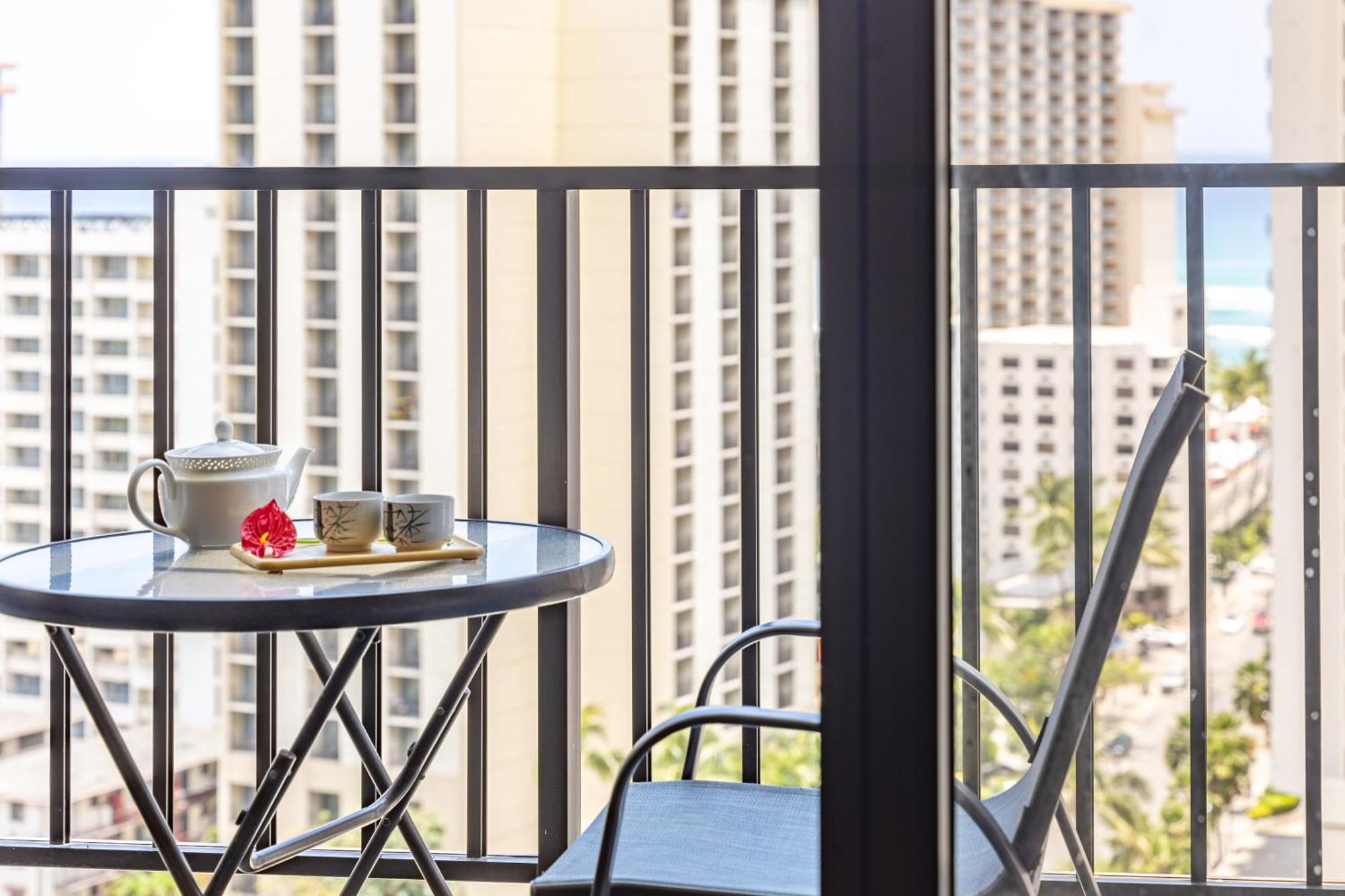 Beautiful 1Br, Steps To Waikiki Beach And Parking Honolulu Exteriér fotografie