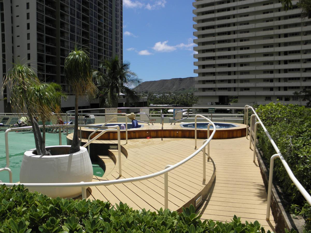 Beautiful 1Br, Steps To Waikiki Beach And Parking Honolulu Exteriér fotografie